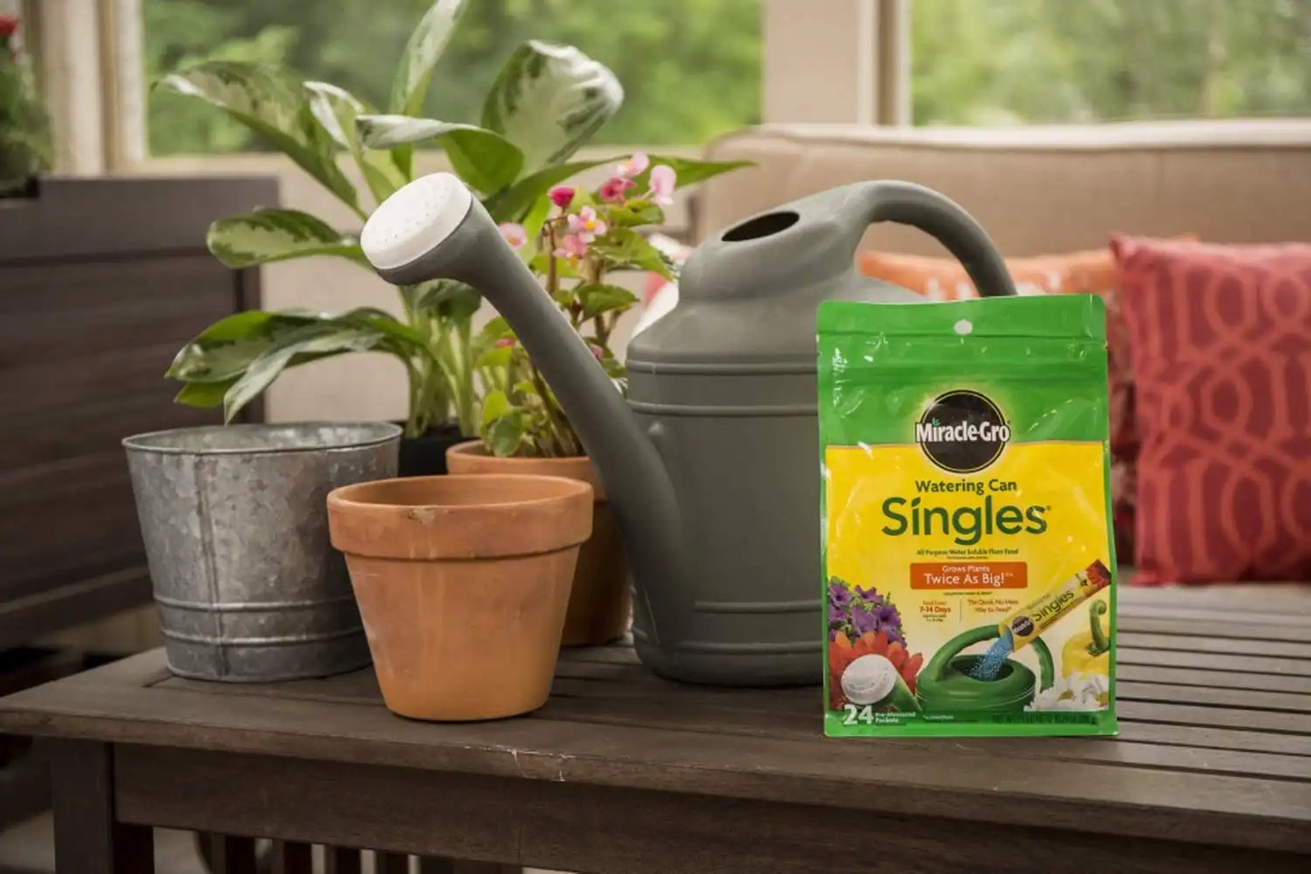 Miracle-Gro Watering Can Singles All Purpose Plant Food, 24 Packets