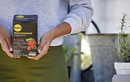 Miracle-Gro Performance Organics Edibles Plant Nutrition - Organic Plant Food Feeds Instantly,for Tomatoes,Vegetables,Herbs and Fruits,Promotes a Bountiful Harvest,1 lb.,(Pack of 6)