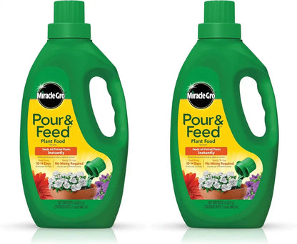 Miracle-Gro Plant Food, Liquid | Pour & Feed | 32 fl. oz | Pack of 2