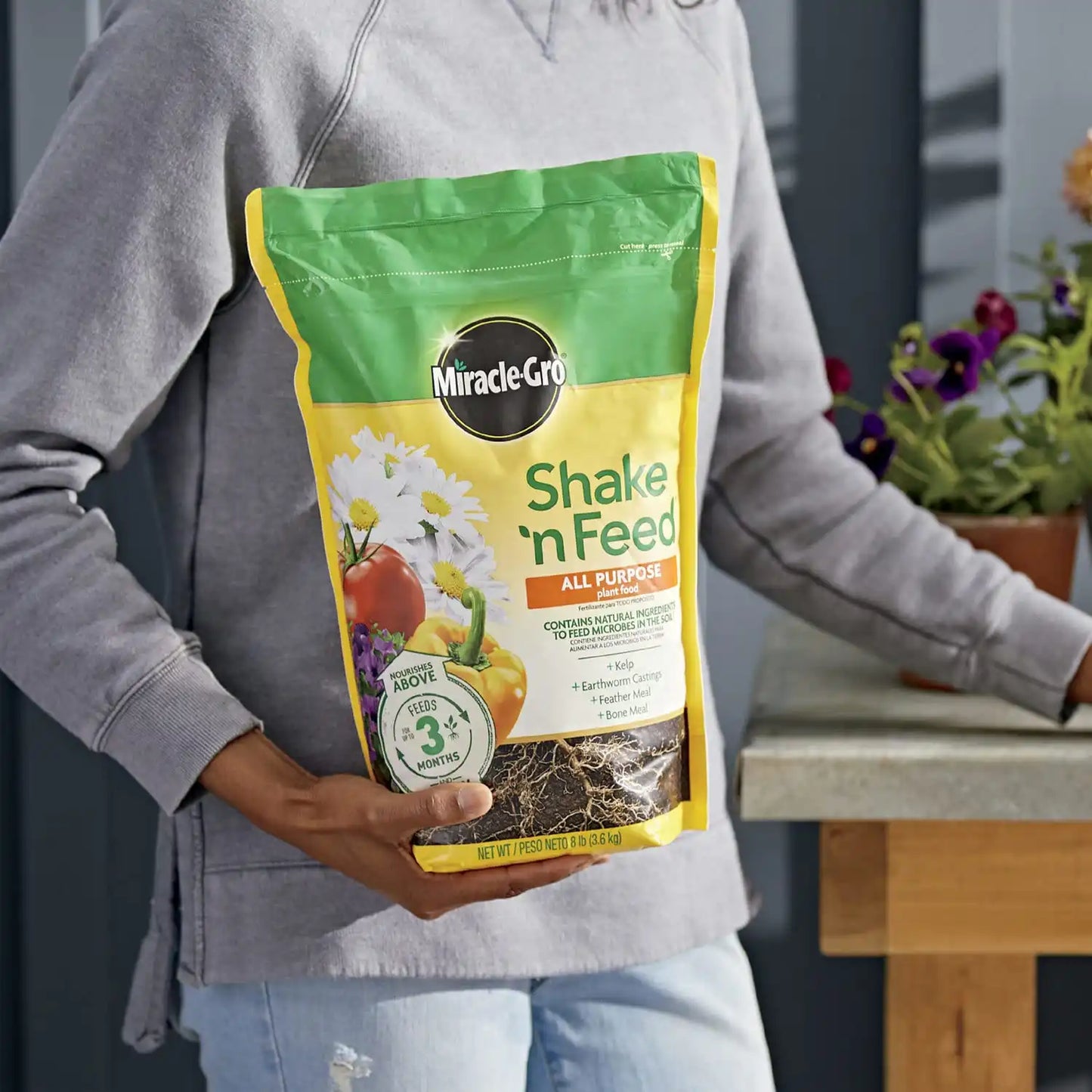 Miracle-Gro Shake 'N Feed All Purpose Plant Food, 8 lb.