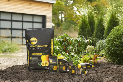 Miracle-Gro Performance Organics Garden Feeder, 12 oz.
